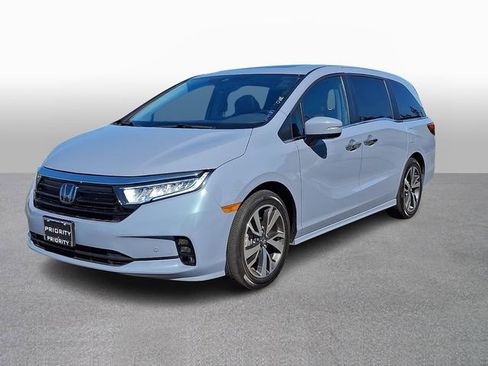 Used 2024 Honda Odyssey Touring image 1