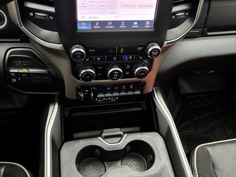 Used 2022 RAM 3500 Laramie image 39