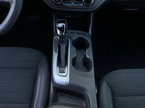 Used 2025 Buick Envista Preferred image 14