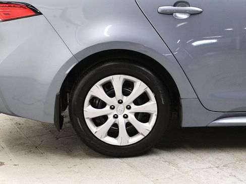 Used 2024 Toyota Corolla LE FWD image 31