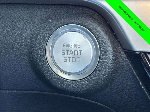 Used 2025 Kia Telluride S image 14