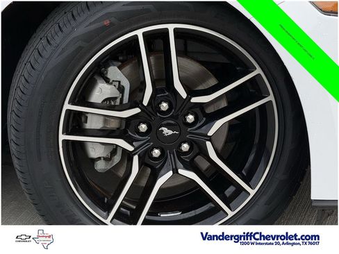Used 2020 Ford Mustang Premium RWD image 10