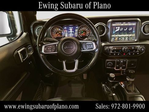 Used 2020 Jeep Wrangler Unlimited Sahara AWD/4WD image 23