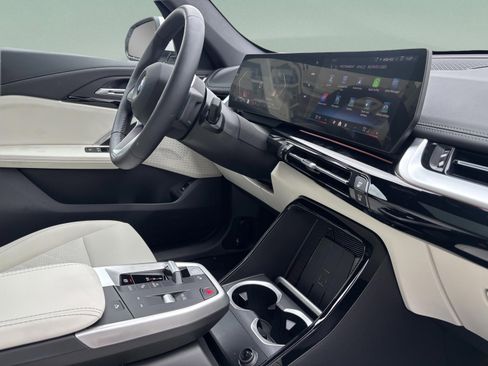 Used 2026 BMW X1 xDrive28i w/ Convenience Package image 24