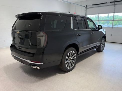 New 2026 Chevrolet Tahoe High Country AWD/4WD image 6