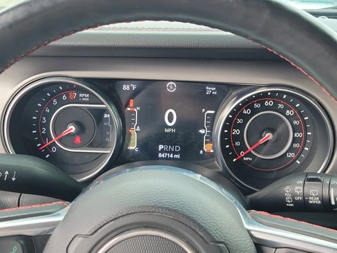 Used 2019 Jeep Wrangler Unlimited Rubicon AWD/4WD image 26