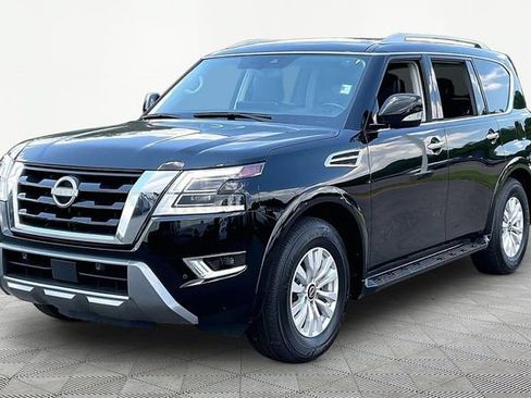 Used 2024 Nissan Armada SV RWD image 3