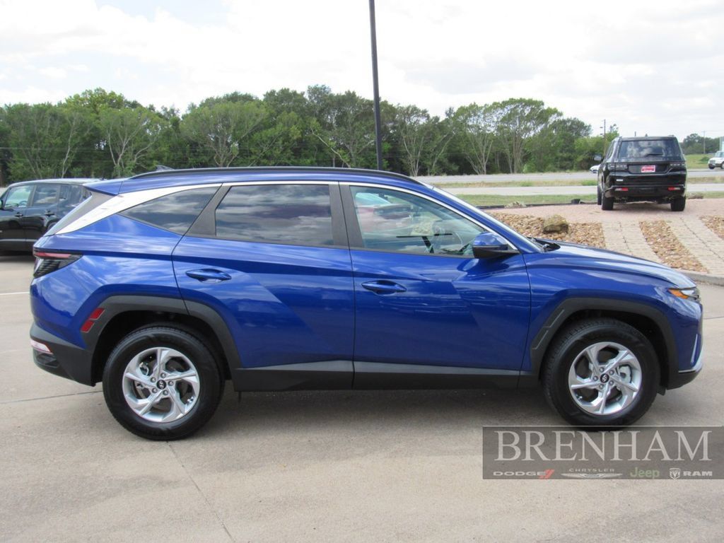 Used 2022 Hyundai Tucson SEL w/ Cargo Package AWD/4WD image 7