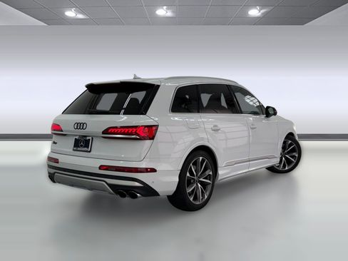 Used 2023 Audi SQ7 Prestige w/ Prestige Package AWD/4WD image 8
