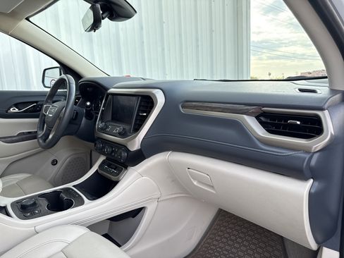 Used 2020 GMC Acadia Denali w/ Denali Ultimate Package image 41