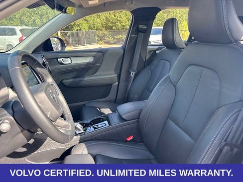 Used 2026 Volvo XC40 B5 Plus AWD/4WD image 16