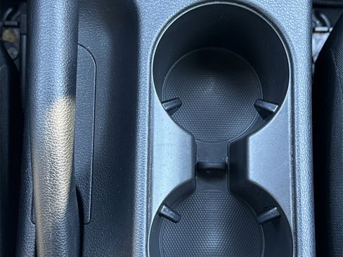 Used 2022 Kia Soul LX image 24