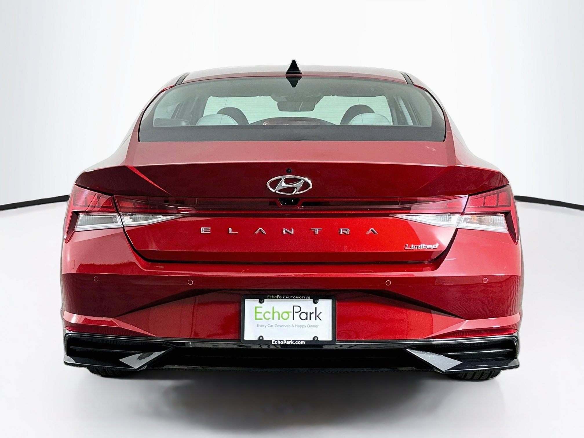 Used 2023 Hyundai Elantra Limited FWD image 7