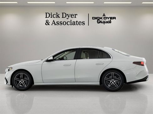 Used 2025 Mercedes-Benz E 350 Sedan image 20