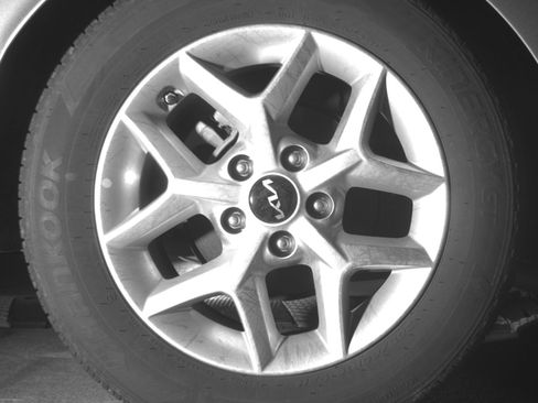 Used 2025 Kia Soul LX w/ LX Technology Package FWD image 15