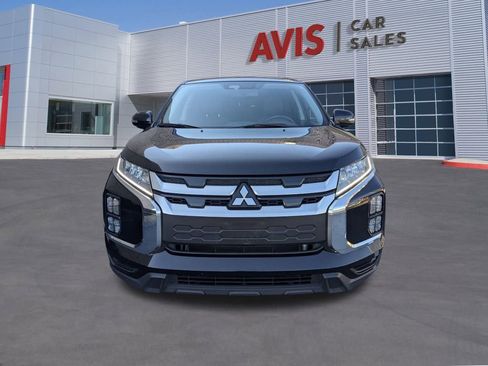 Used 2024 Mitsubishi Outlander Sport SE image 2