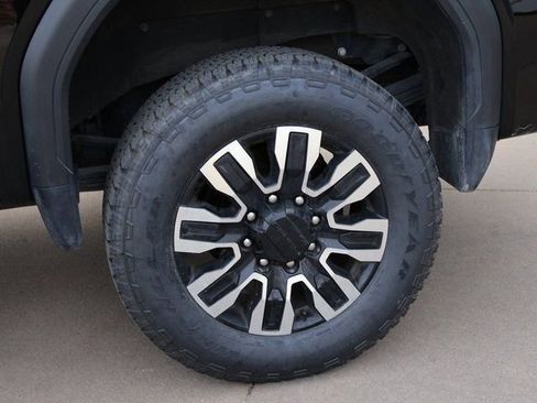 Certified 2024 GMC Sierra 2500 Denali Ultimate w/ Max Trailering Package AWD/4WD image 45