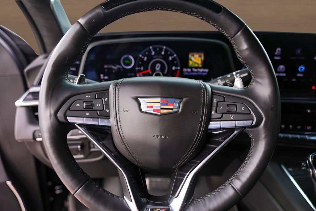 Used 2024 Cadillac Escalade V AWD/4WD image 12