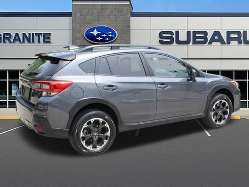Used 2021 Subaru Crosstrek 2.0i Premium AWD/4WD image 11