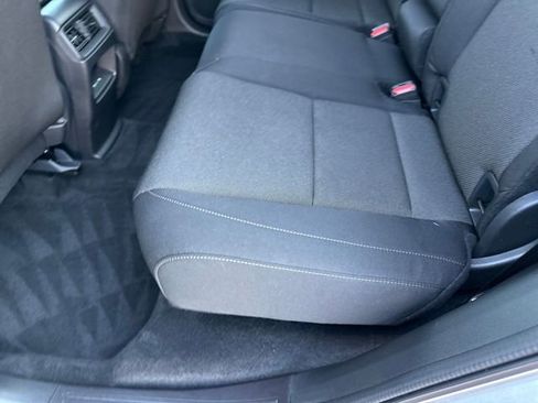 Certified 2025 Honda CR-V EX image 18