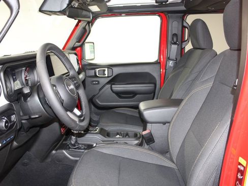 Used 2025 Jeep Wrangler Unlimited Sport S 4xe AWD/4WD image 16