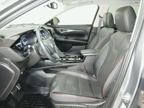 Certified 2022 Buick Envision Essence w/ Sport Touring Package FWD image 10