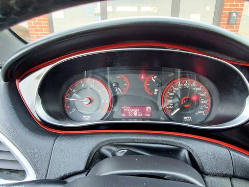 Used 2016 Dodge Dart SXT w/ Rallye Appearance Group image 9