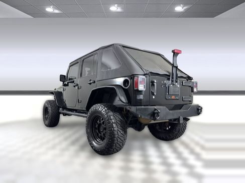 Used 2015 Jeep Wrangler Unlimited Sport w/ Max Tow Package AWD/4WD image 3