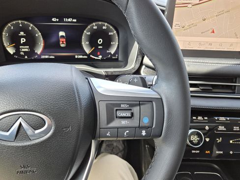 Certified 2023 INFINITI QX60 Luxe w/ Cargo Package image 30