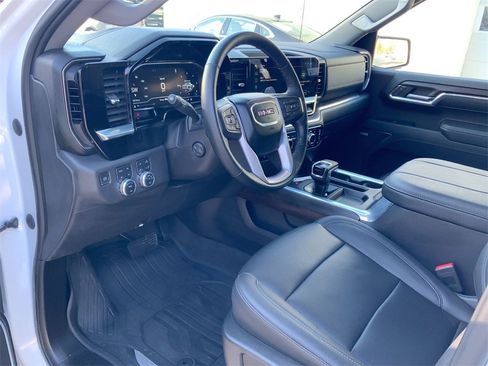 Used 2023 GMC Sierra 1500 SLT w/ SLT Premium Plus Package image 10