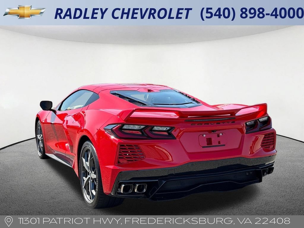 Used 2021 Chevrolet Corvette Stingray Premium Cpe w/ Z51 Performance Package RWD image 16