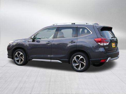 Certified 2023 Subaru Forester Touring w/ Popular Package #3 AWD/4WD image 5