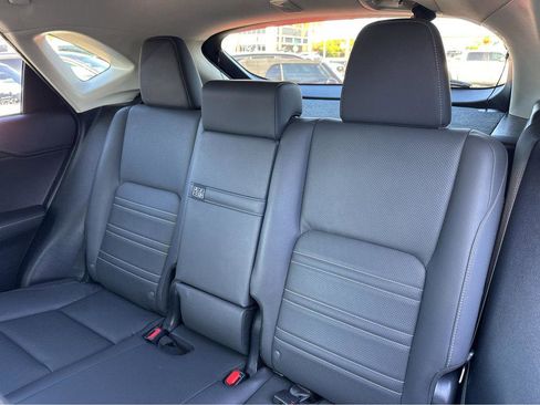 Used 2019 Lexus NX 300 FWD image 9