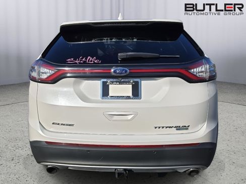 Used 2017 Ford Edge Titanium w/ Equipment Group 301A image 5