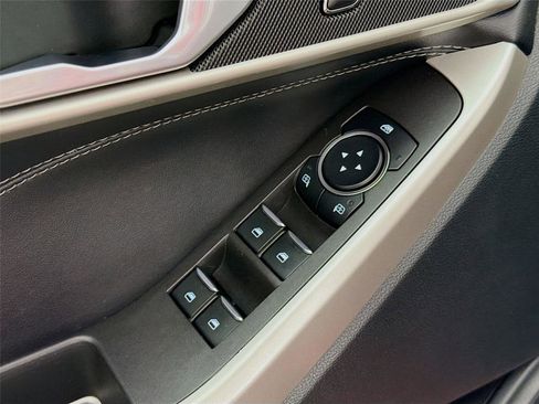 Used 2023 Ford Explorer XLT w/ Equipment Group 202A image 18