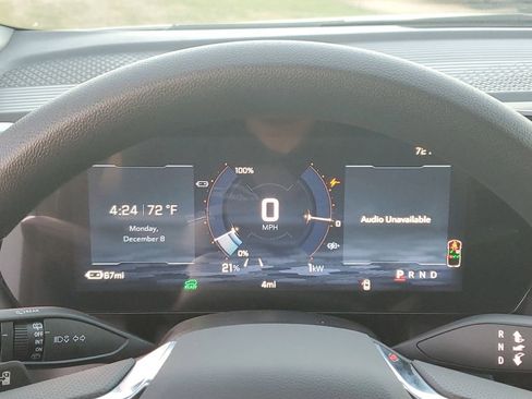 New 2026 Chevrolet Equinox EV LT image 28