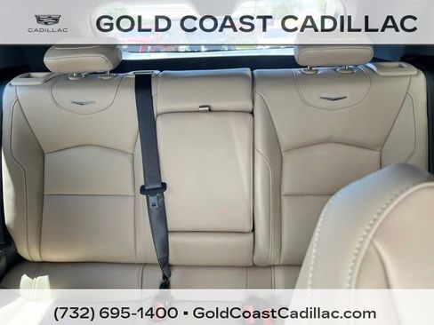 Certified 2024 Cadillac XT4 Luxury w/ Cold Weather Package FWD image 19