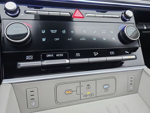 New 2026 Hyundai Santa Fe Calligraphy image 10