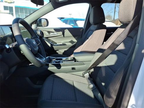 New 2026 Chevrolet Equinox LT w/ LPO, Floor Liner Package image 7