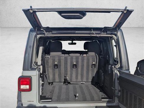 Certified 2022 Jeep Wrangler Unlimited Sport image 7
