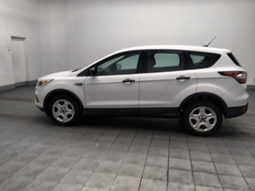 Used 2017 Ford Escape S FWD image 3
