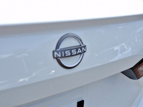 Certified 2024 Nissan Altima 2.5 SV w/ SV Premium Package FWD image 29