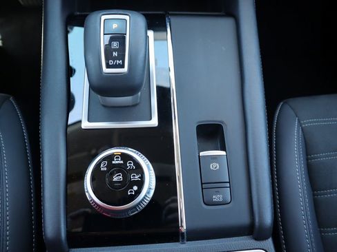 Used 2024 Mitsubishi Outlander SE Black Edition image 20