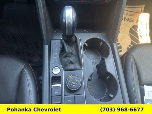 Used 2020 Volkswagen Atlas Cross Sport SE w/ Panoramic Sunroof Package AWD/4WD image 18