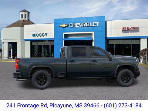 New 2026 Chevrolet Silverado 2500 ZR2 w/ LPO, Dark Essentials Package AWD/4WD image 6