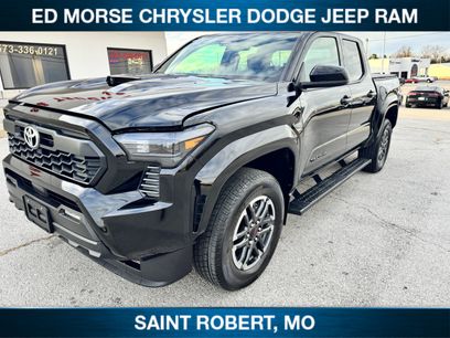 Used 2025 Toyota Tacoma SR5