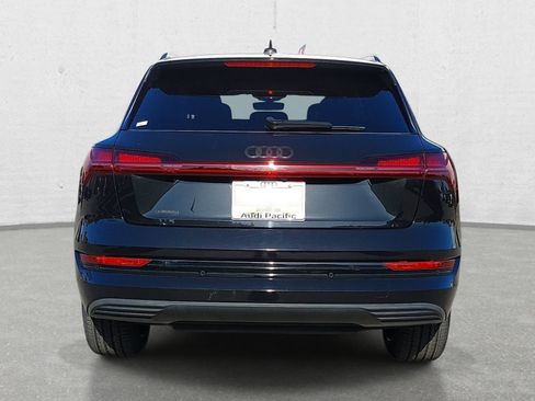 Used 2019 Audi e-tron Prestige AWD/4WD image 6