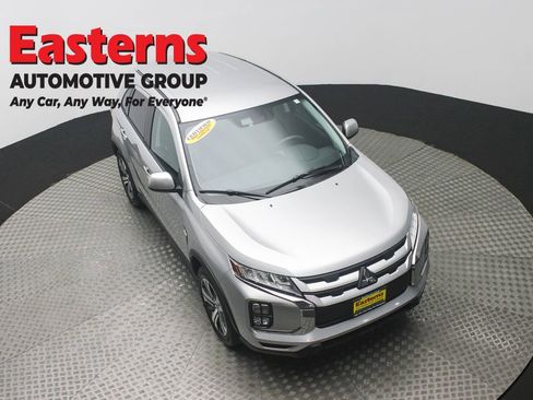 Used 2024 Mitsubishi Outlander Sport ES image 3