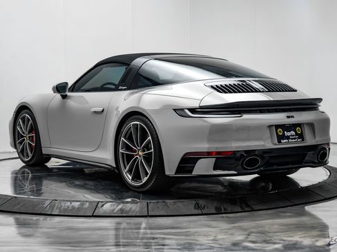 Used 2022 Porsche 911 Targa 4S AWD/4WD image 13