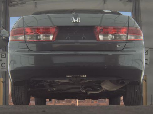 Used 2003 Honda Accord LX image 4